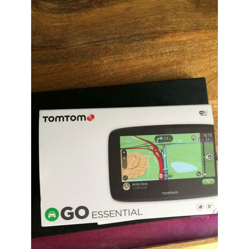 Tom Tom go essential 5in screen