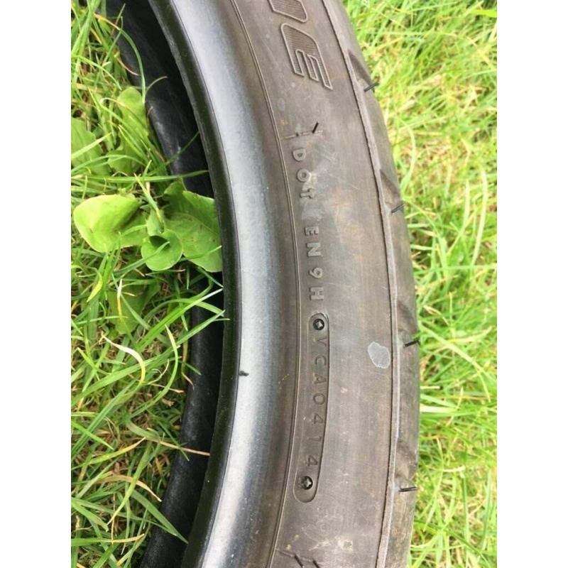Bridgestone Battle Wing 110/80/R19 M/C 59H front tyre