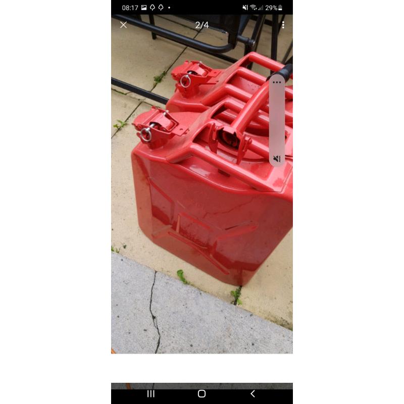 X2 20ltr Jerry cans with nozzle