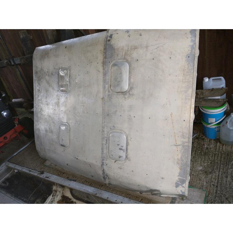 Land rover series roof