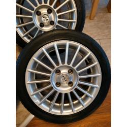 15 inchFox alloy wheels