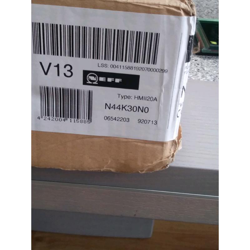 NEW UNUSED NEFF NK4430N INDUCTION HOB REDUCED FOR QUICK SALE