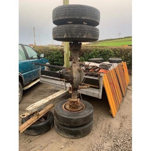 Twin wheel axle