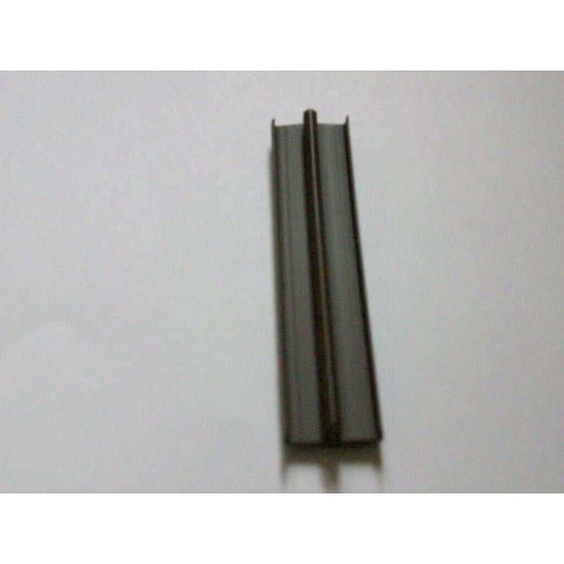 FOR 1 mtr OF ( QUALITY ) new t bar trim edging , for tables cabinet doors ect, colours are 16.5mm