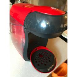 Tassimo Happy Coffee Machine - Red - Excellent Condition - 1 year old