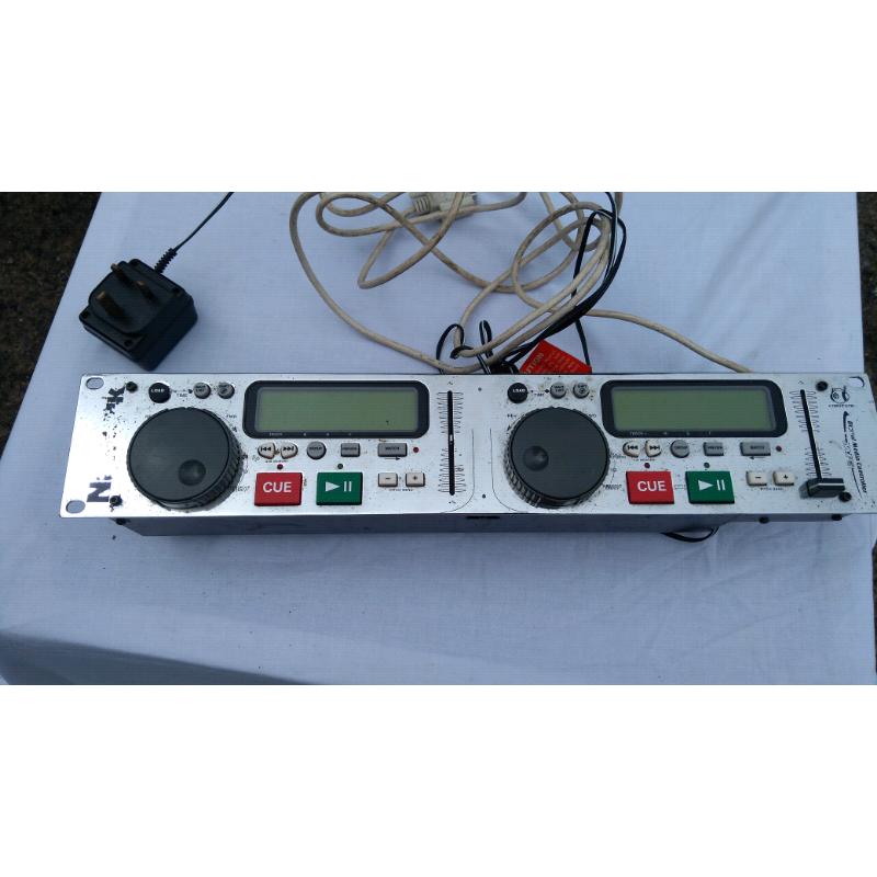 NUMARK DJ MP3 CONTROLLER