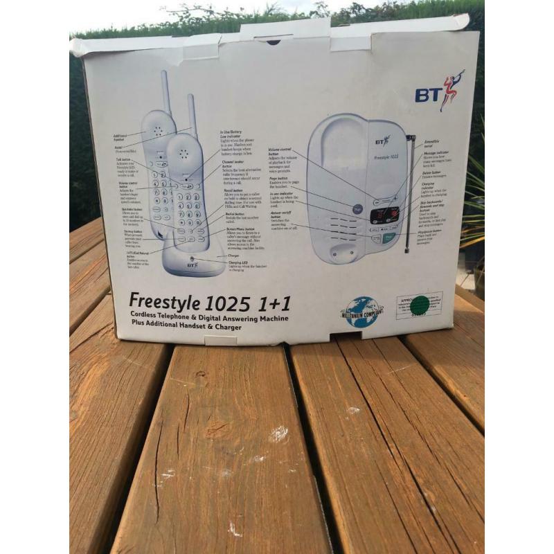 Cordless telephone with answering machine
