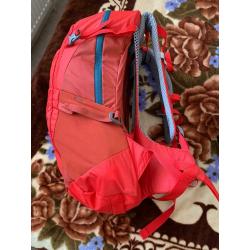 Deuter Futura 24l Mens hiking backpack