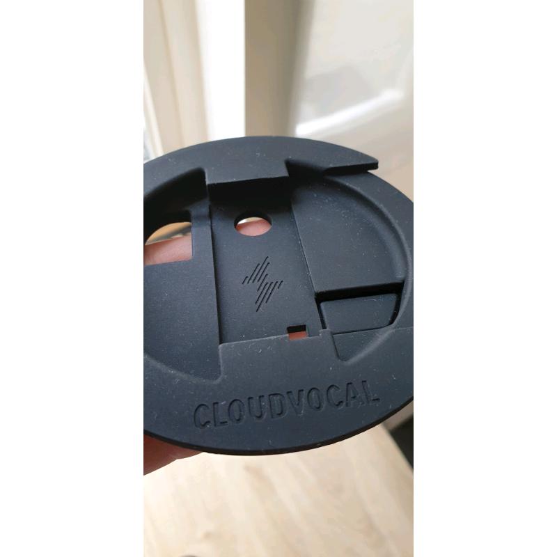 Cloudvocal microphone guitar holder