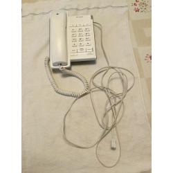 BT Converse 2100 telephone