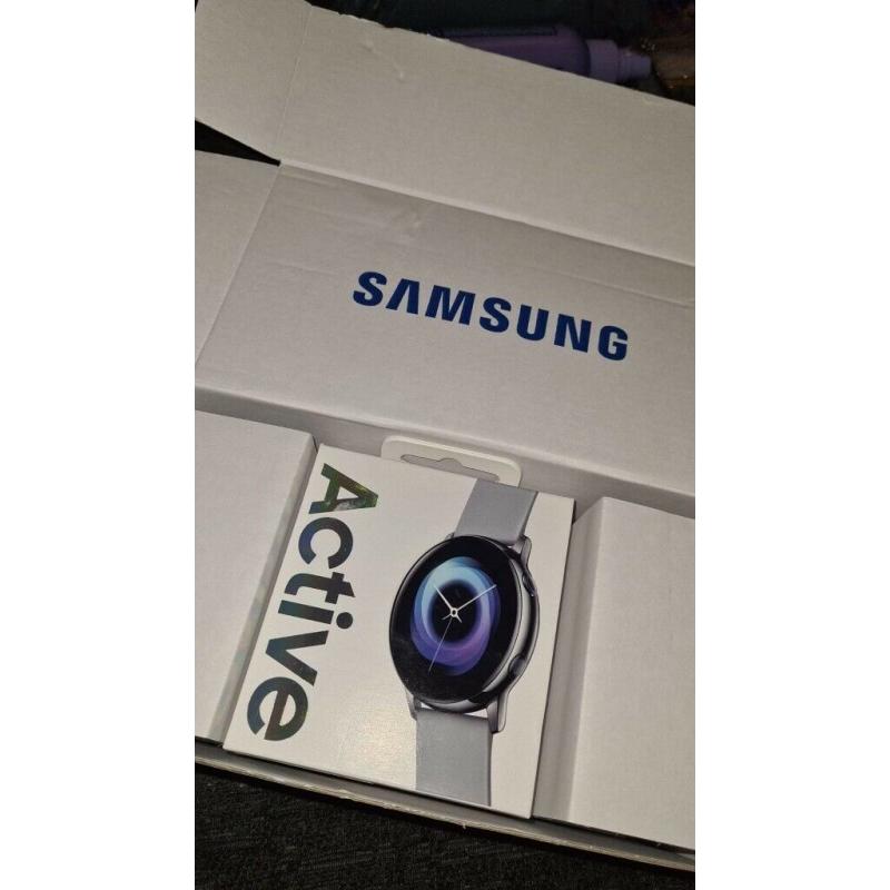 Samsung galaxy active watch/silver