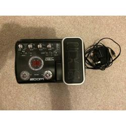 Zoom G2.1U multi effects guitar pedal