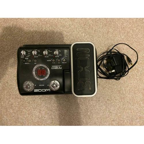 Zoom G2.1U multi effects guitar pedal