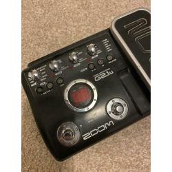 Zoom G2.1U multi effects guitar pedal
