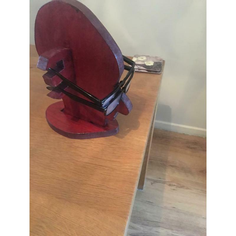 Glasses holder
