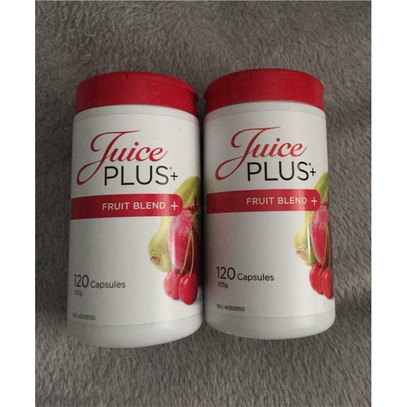 X2 juice plus fruit caps x118 caps in each pot 236 in total
