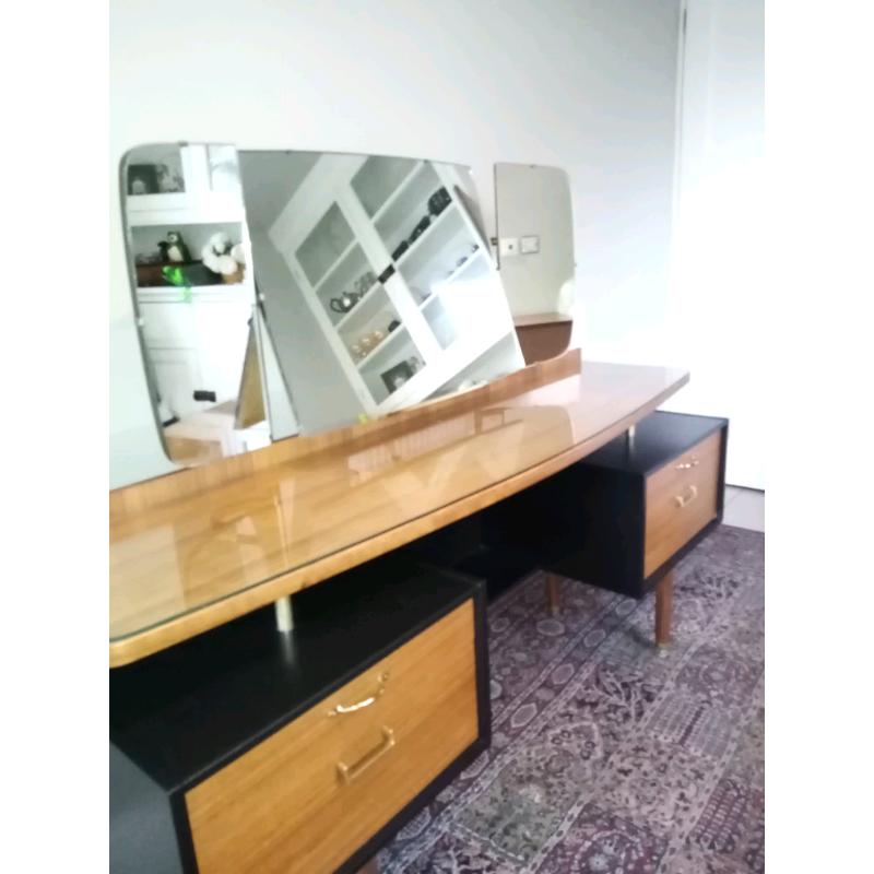 Rare G-plan dresser