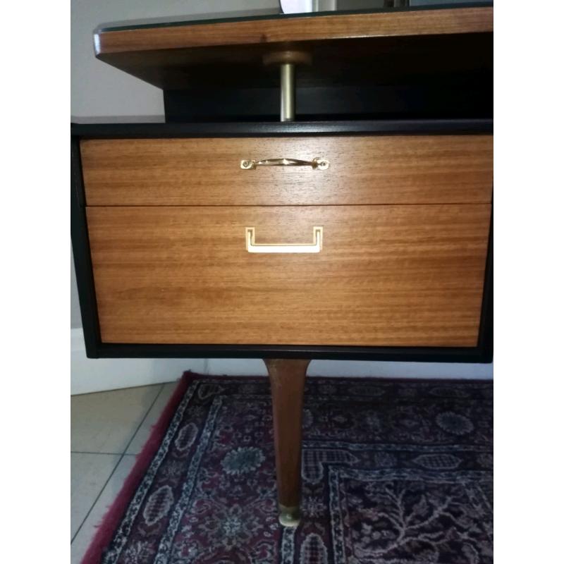 Rare G-plan dresser