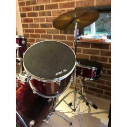 Tornado drum kit with pads