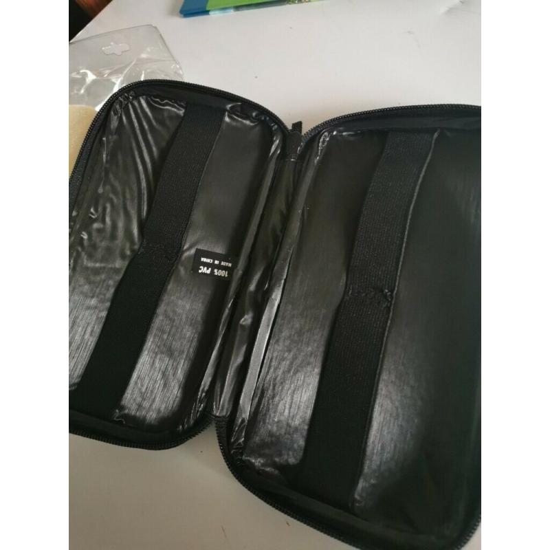 Black pvc case with elastic
