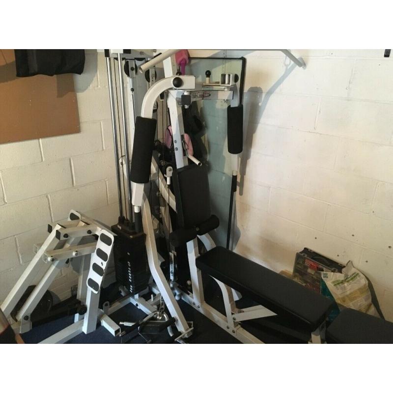 BodyCraft Strata Multigym with leg press