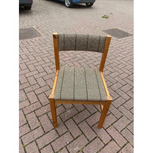 Pine chair