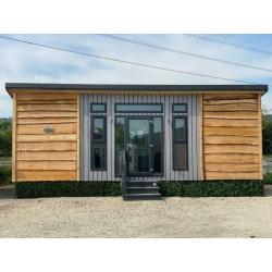 Home Gym Annexe Garden Home Studio Caravan for sale garden log cabin
