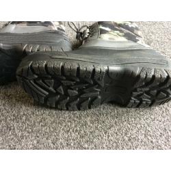 Boys Winter Boots and Plimsole Size 6