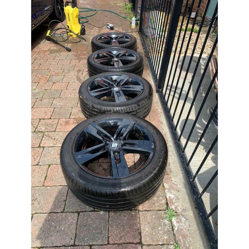 Mk3 seat Leon fr 17inch alloys with tyres