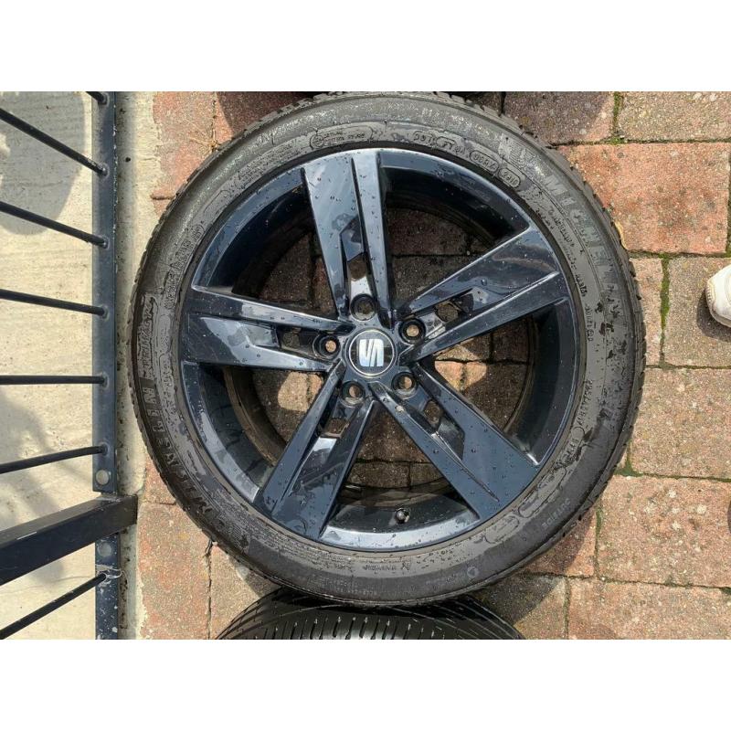 Mk3 seat Leon fr 17inch alloys with tyres