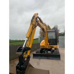 JCB 8052 Digger