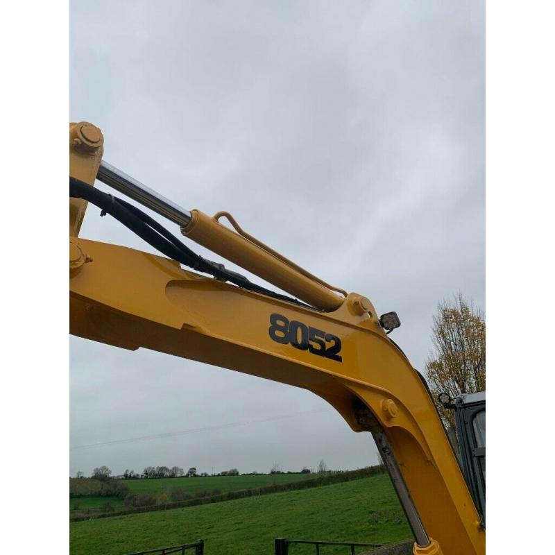 JCB 8052 Digger