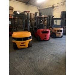 VARIETY OF FORKLIFTS FROM ?3000