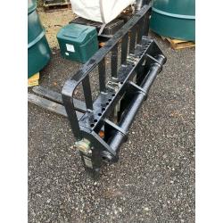 Manitou 625H forks. Brand new!!
