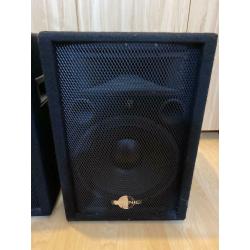 2 X Phonic Active Powered SE712A Speakers Black 12? Inch Read Description