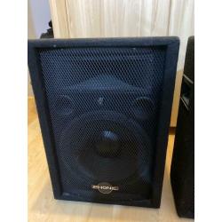 2 X Phonic Active Powered SE712A Speakers Black 12? Inch Read Description