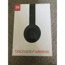 Brand New Beats Solo3 Wireless Headphones