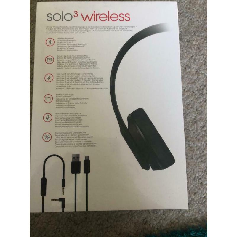 Brand New Beats Solo3 Wireless Headphones