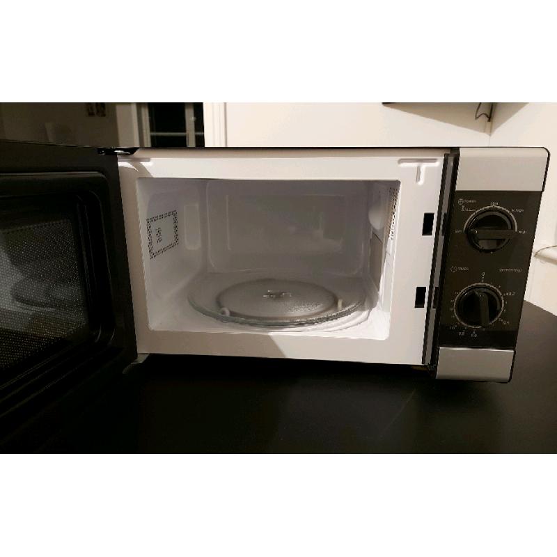 Microwave Oven