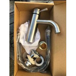 Lisbon countertop basin bathroom sink
