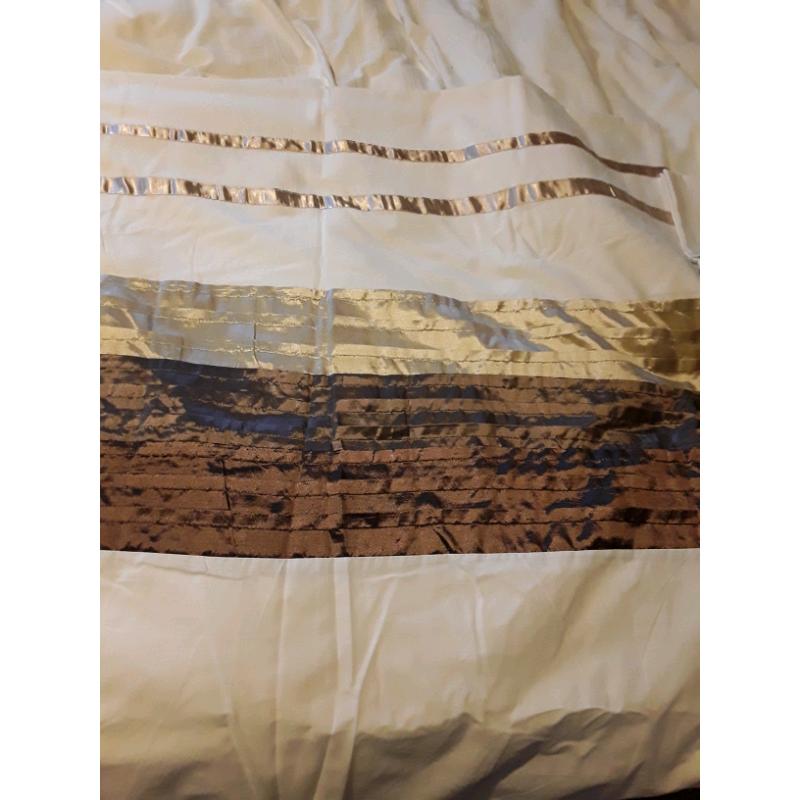 Double bed cover and pillow cover