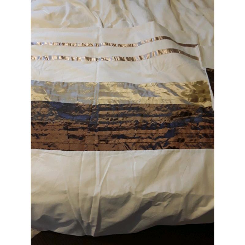Double bed cover and pillow cover