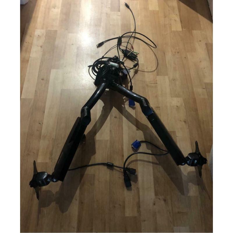 Thingy club monitor twin arm stand (worth ?80+)