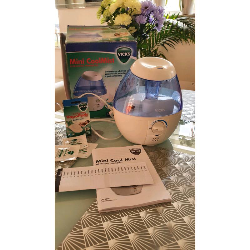 Ultrasonic Humidifier Vicks