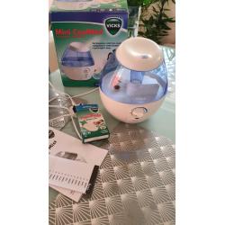 Ultrasonic Humidifier Vicks