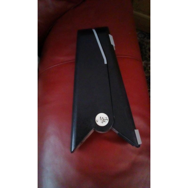 Guitar Stand.