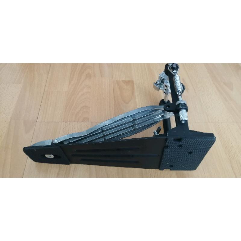 Pearl bassdrum pedal /Yamaha /Gibraltar /Alesis /Roland v drum spd sx