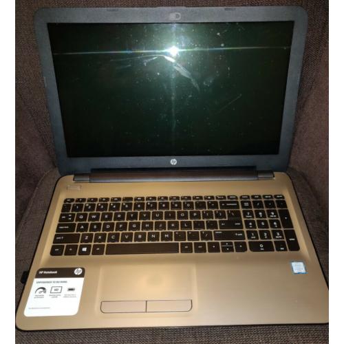HP 15-ay052nr laptop - excellent condition