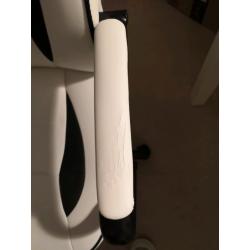 Gaming chair (SOLD)