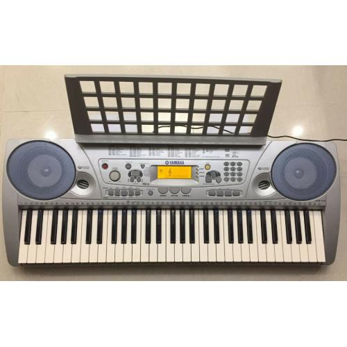 Yamaha PSR 275 (PSR-275) Keyoard with AC Adaptor, document stand and user manual-Excellent Condition